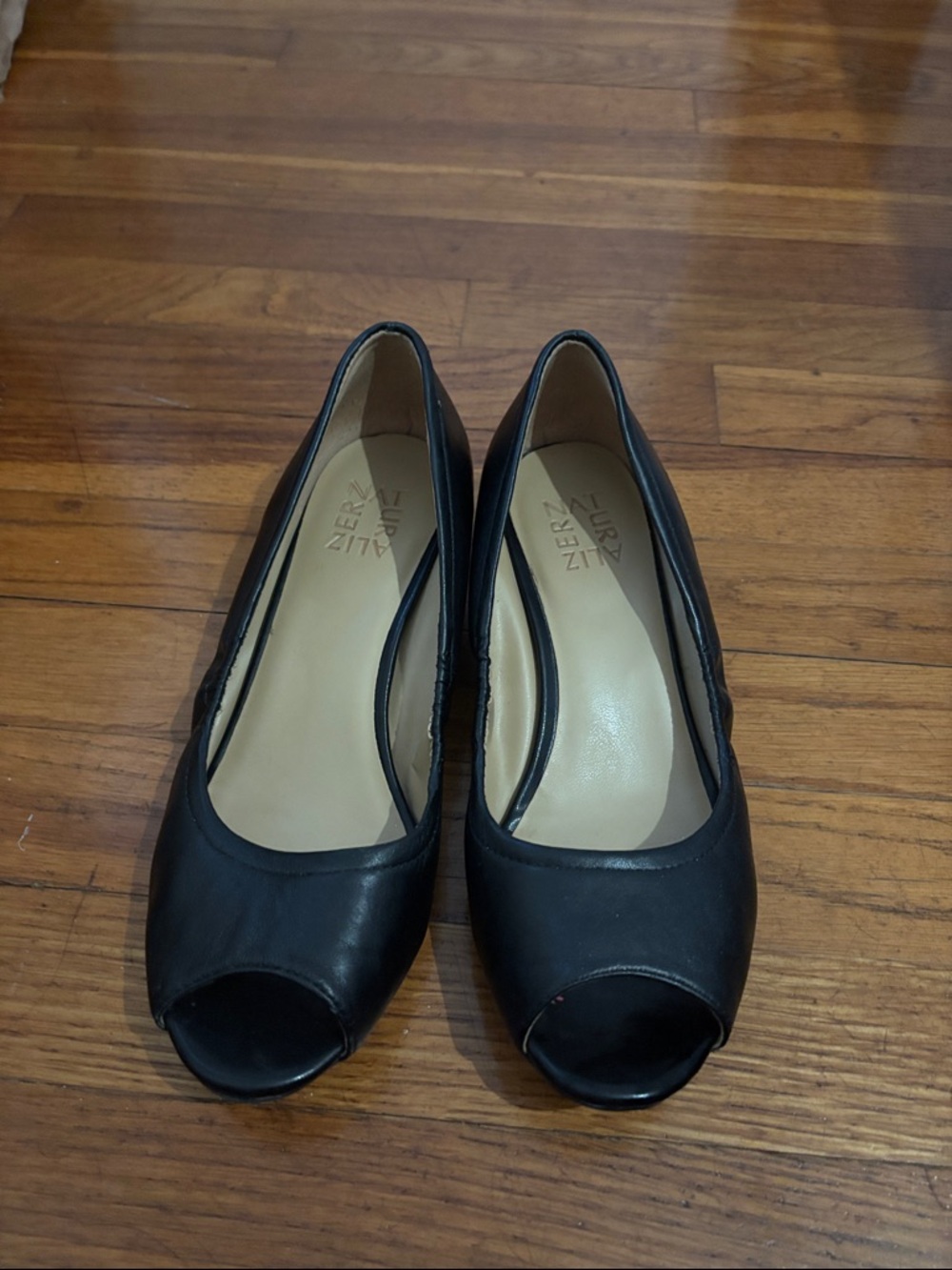 Nero Giardini Black Leather Peep-Toe Pumps